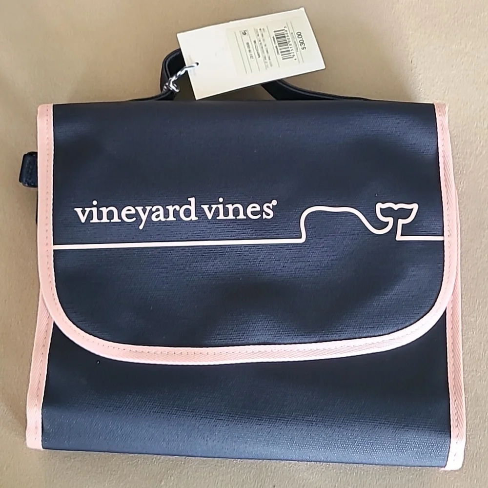 Vineyard Vines Blue and Pink Changing Pad, NWT